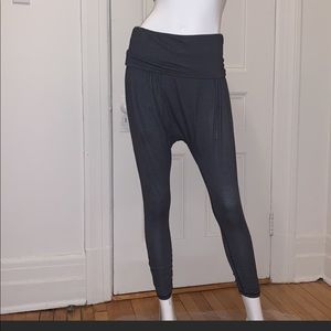 Lululemon yoga harem pants